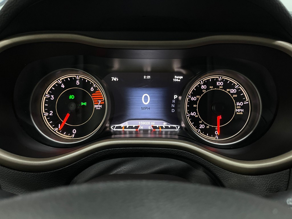 2017 Jeep Cherokee Image 22