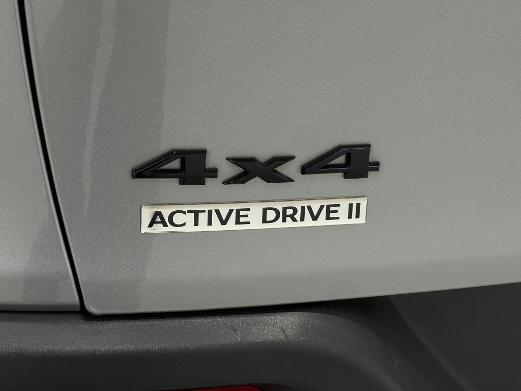 2017 Jeep Cherokee Image 38