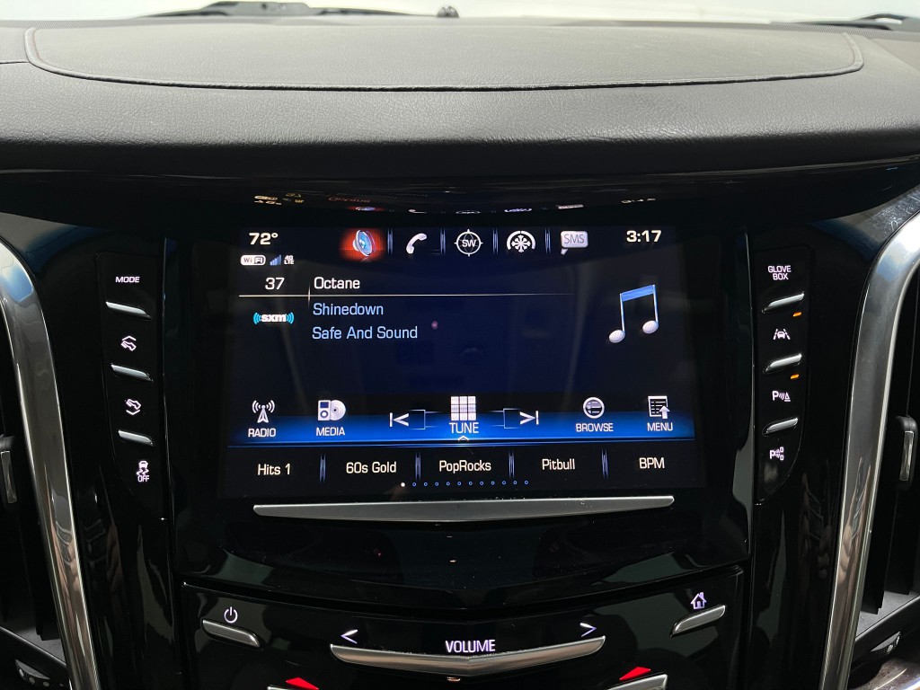 2017 Cadillac Escalade Image 22