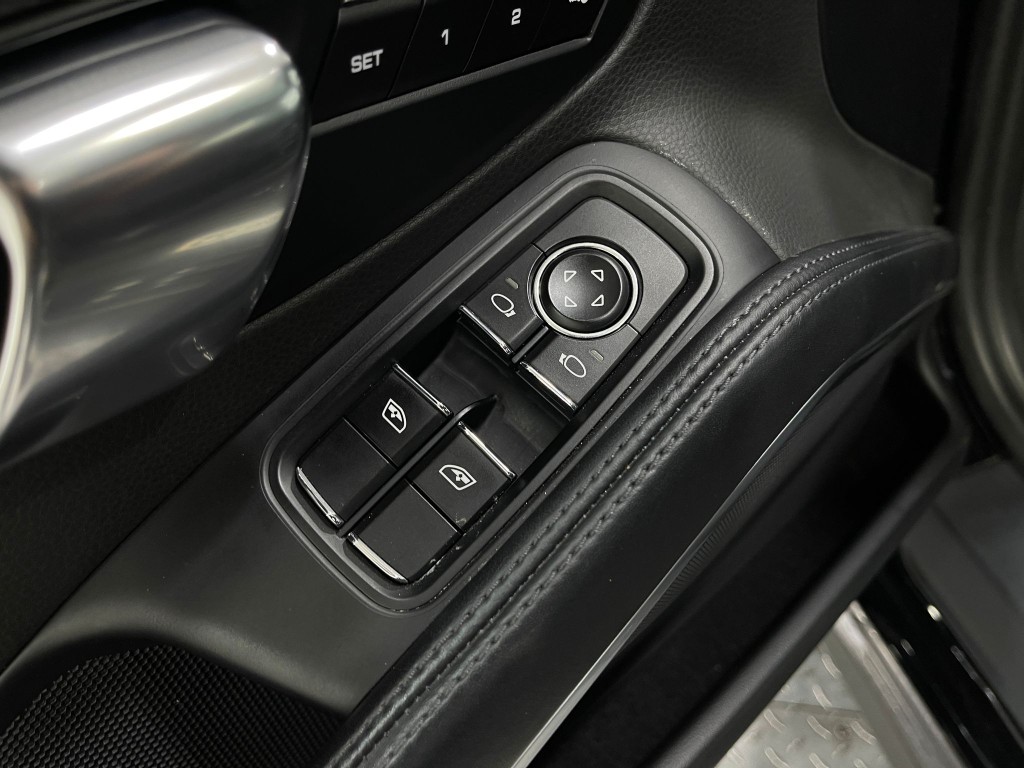 2017 Porsche 911 Image 15
