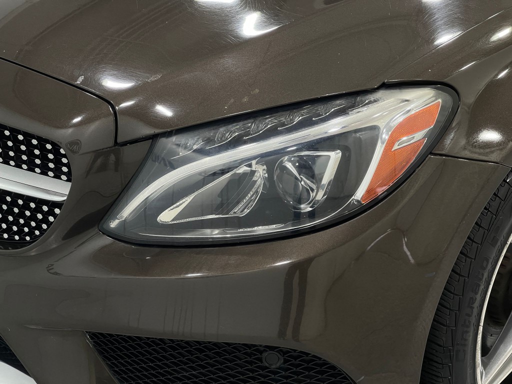 2017 Mercedes-Benz C-Class Image 33