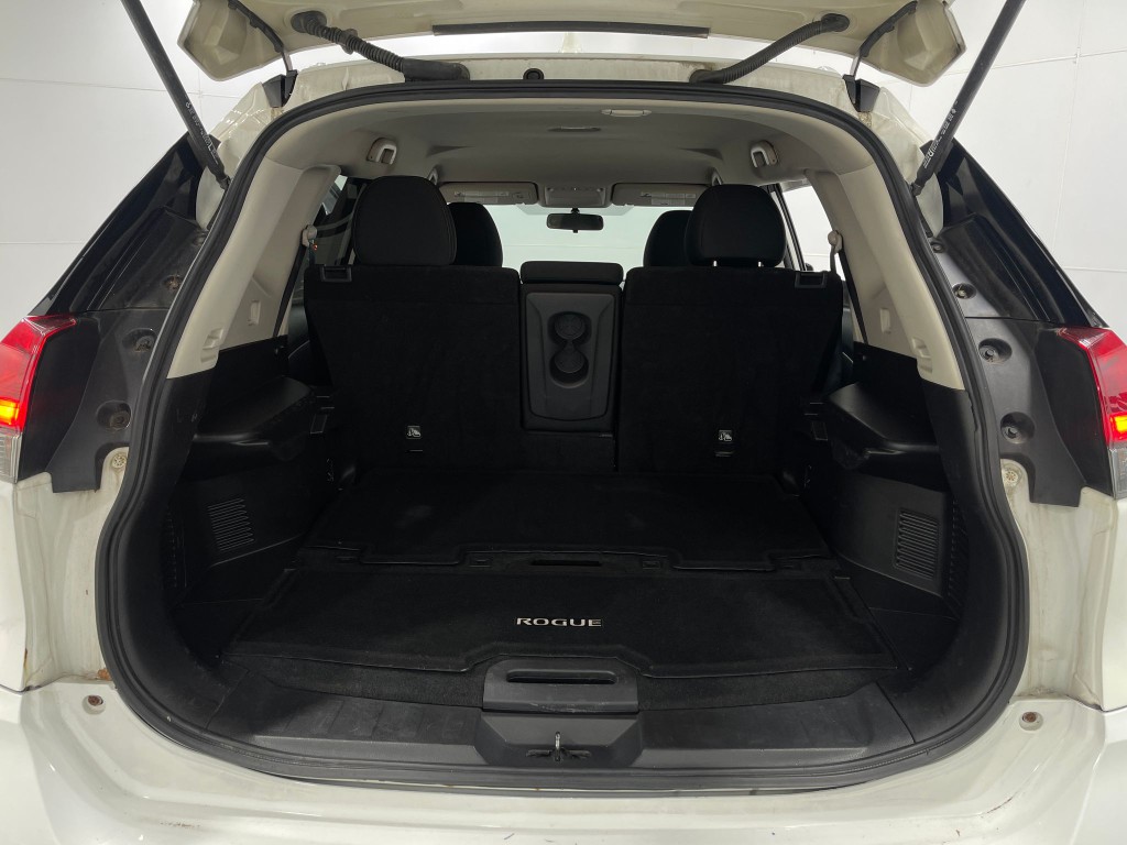 2017 Nissan Rogue Image 23