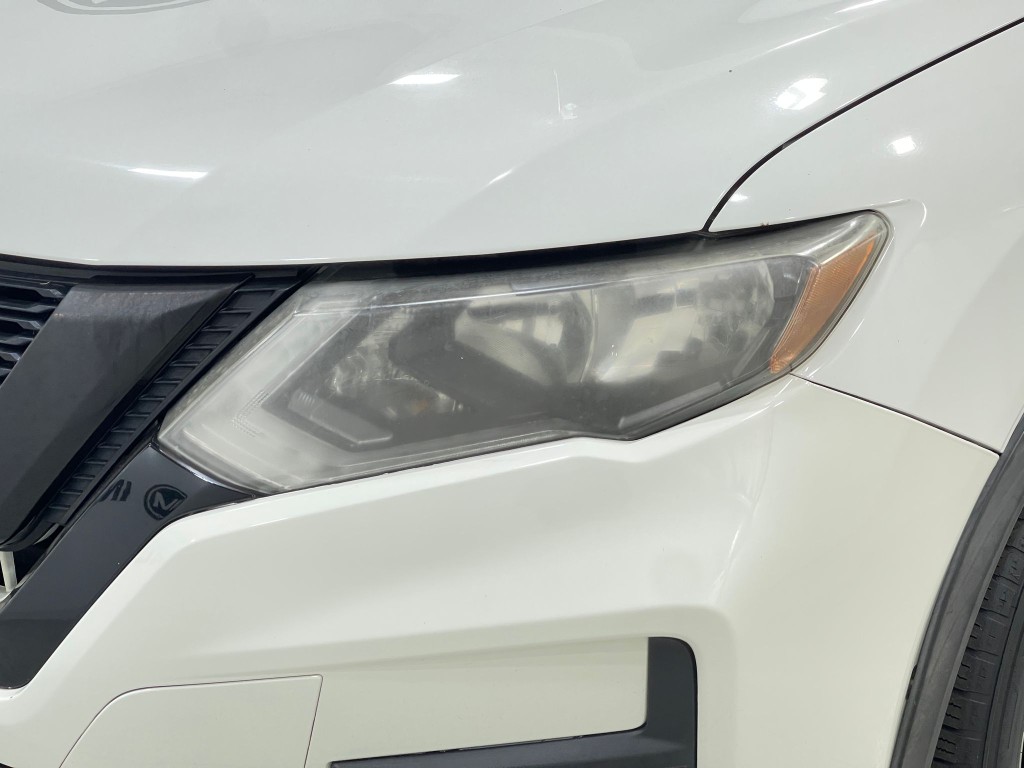 2017 Nissan Rogue Image 30
