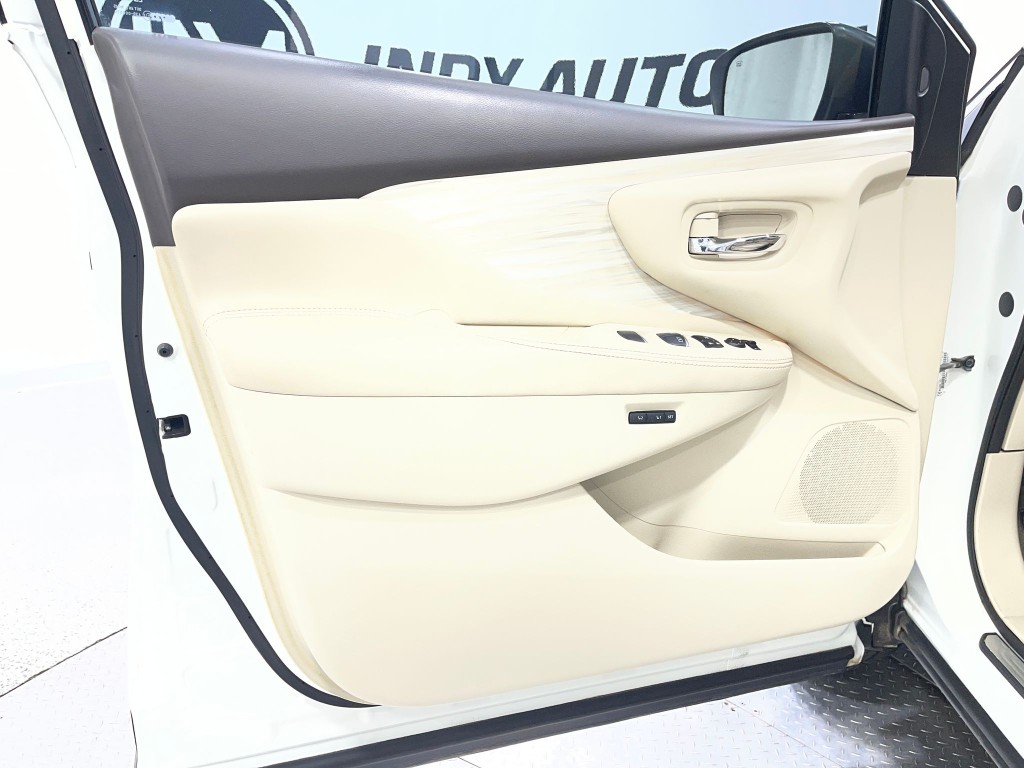 2017 Nissan Murano Image 14