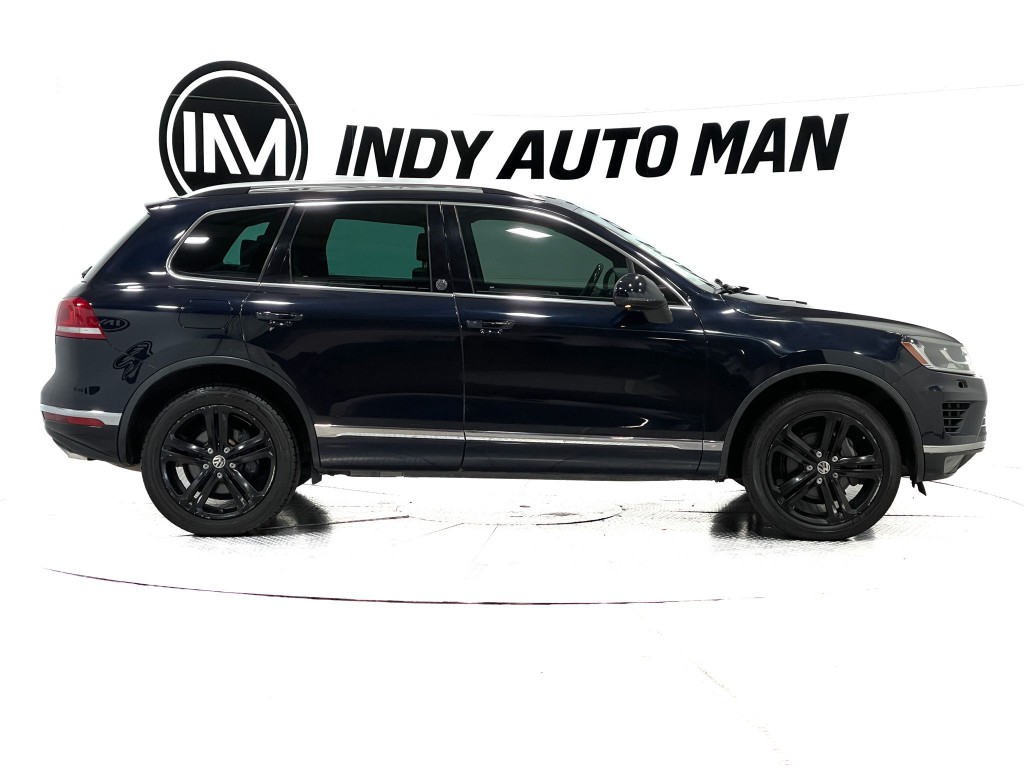 2017 Volkswagen Touareg Image 3