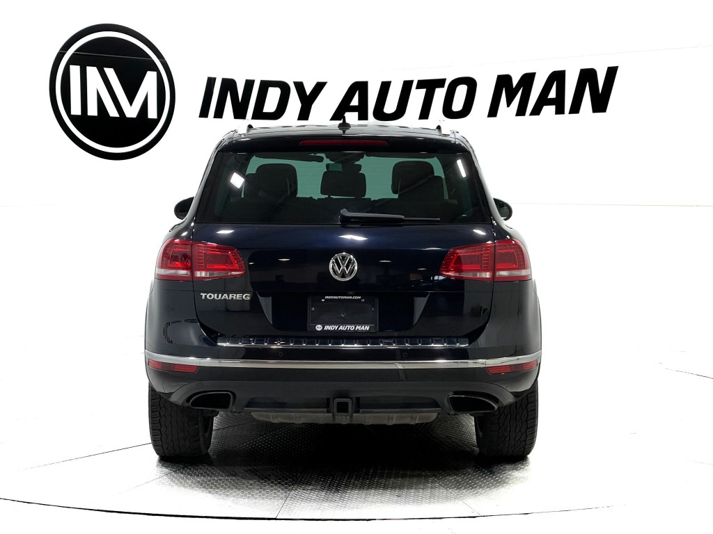 2017 Volkswagen Touareg Image 5