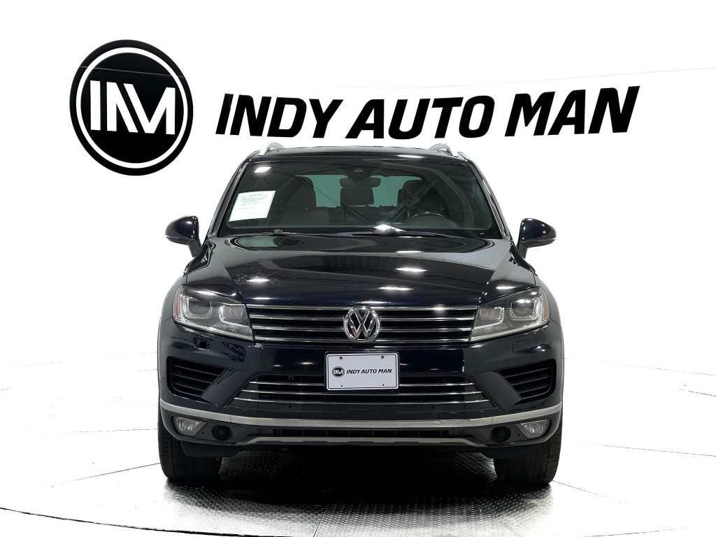 2017 Volkswagen Touareg Image 9