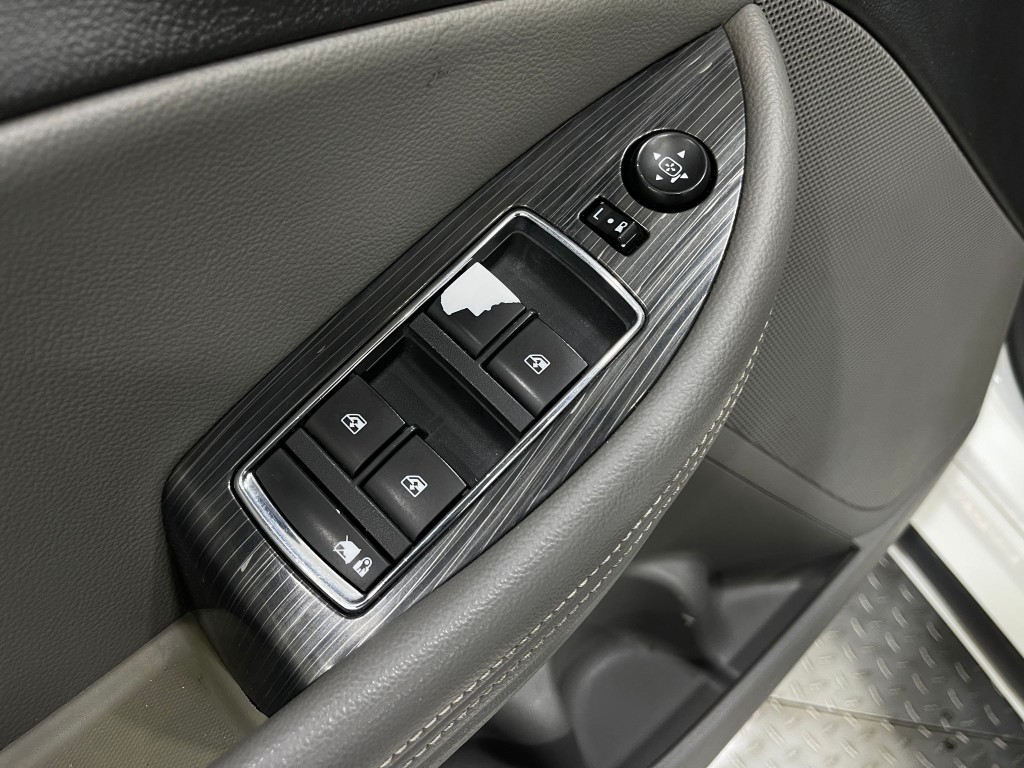 2017 Chevrolet Impala Image 13