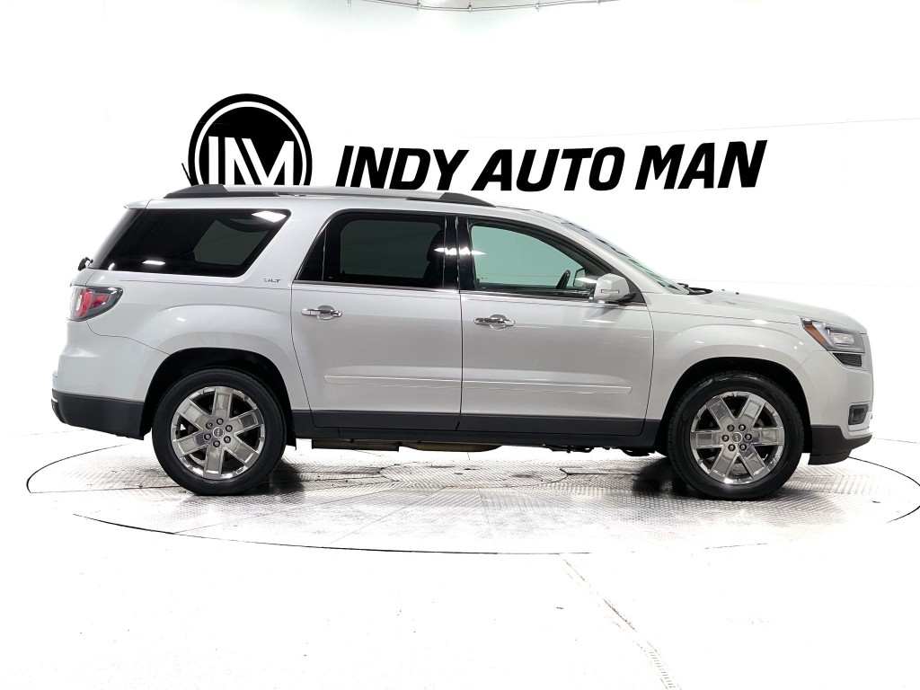 2017 GMC Acadia Image 3