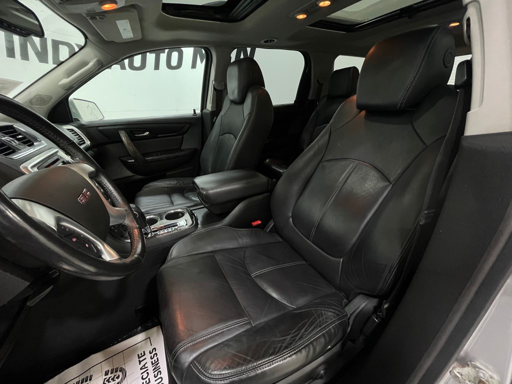 2017 GMC Acadia Image 14