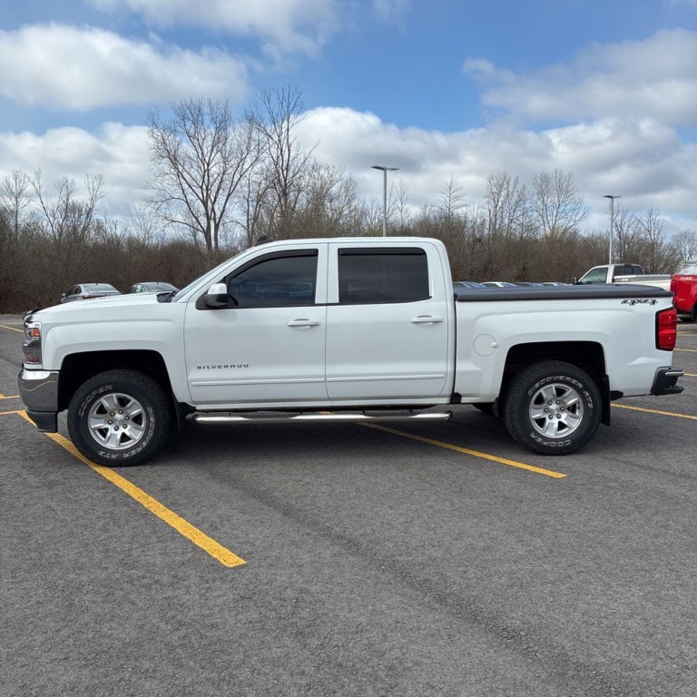 2017 Chevrolet Silverado 1500 Image 4