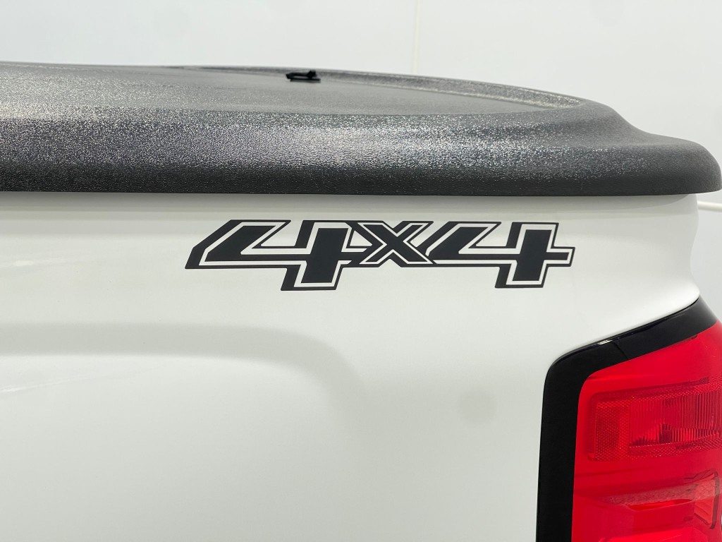 2017 Chevrolet Silverado 1500 Image 38