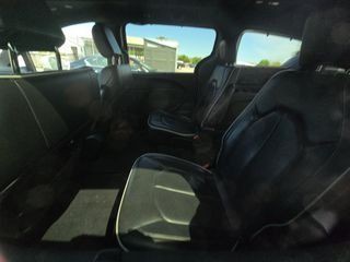 2021 Chrysler Pacifica Image 11