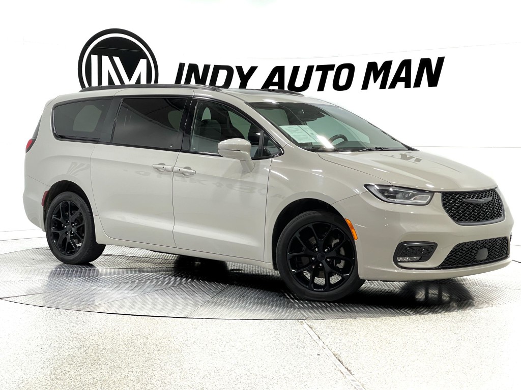 2021 Chrysler Pacifica Image 2