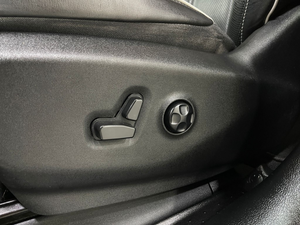 2021 Chrysler Pacifica Image 17