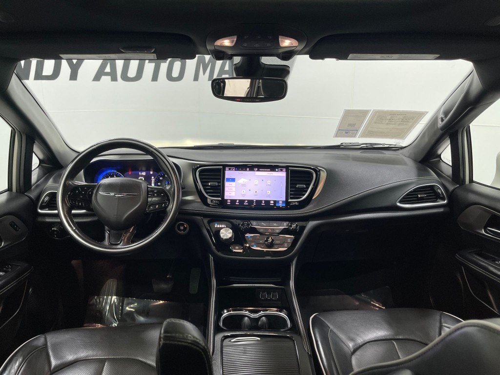 2021 Chrysler Pacifica Image 19