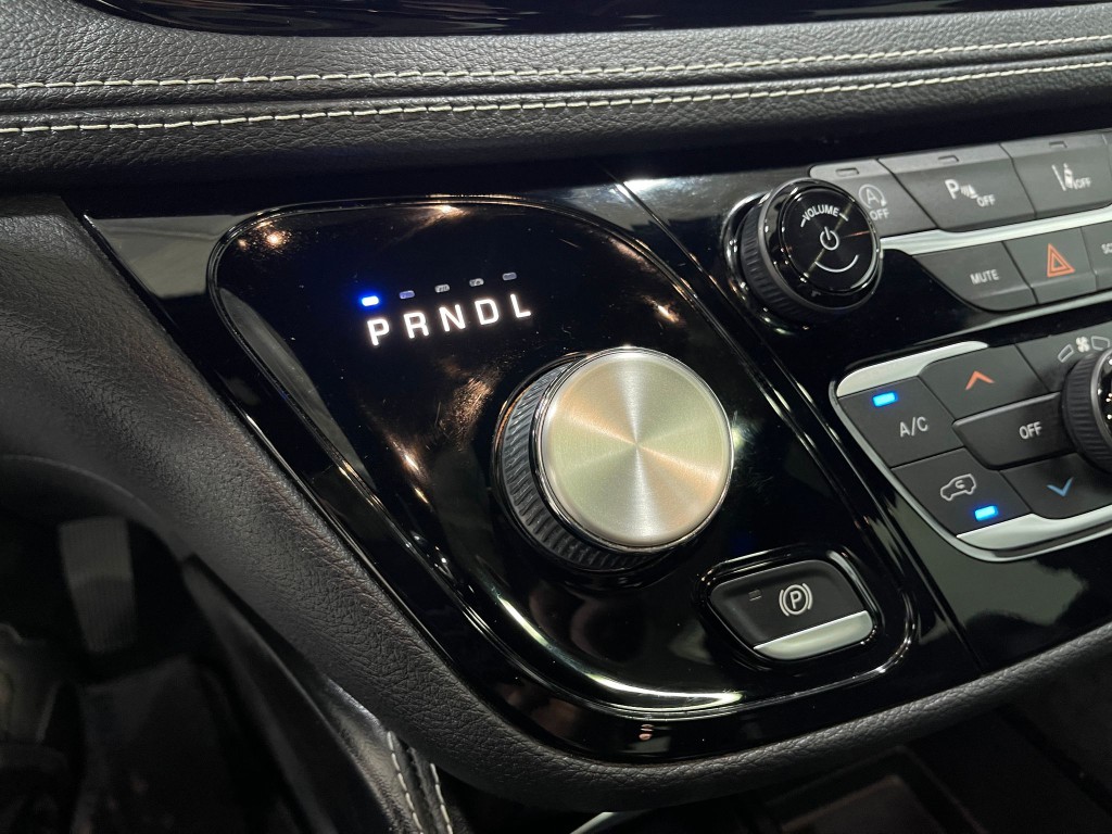 2021 Chrysler Pacifica Image 30