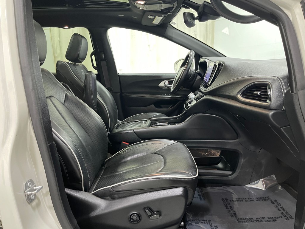 2021 Chrysler Pacifica Image 34