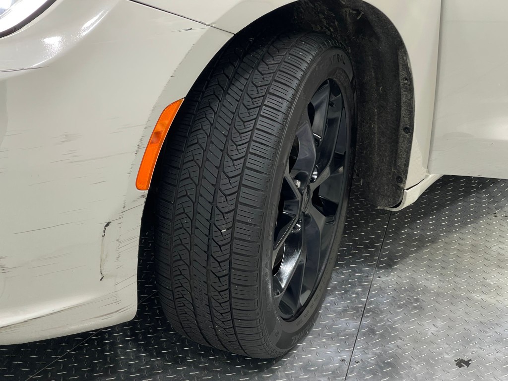 2021 Chrysler Pacifica Image 38