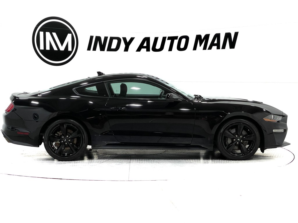 2021 Ford Mustang Image 3