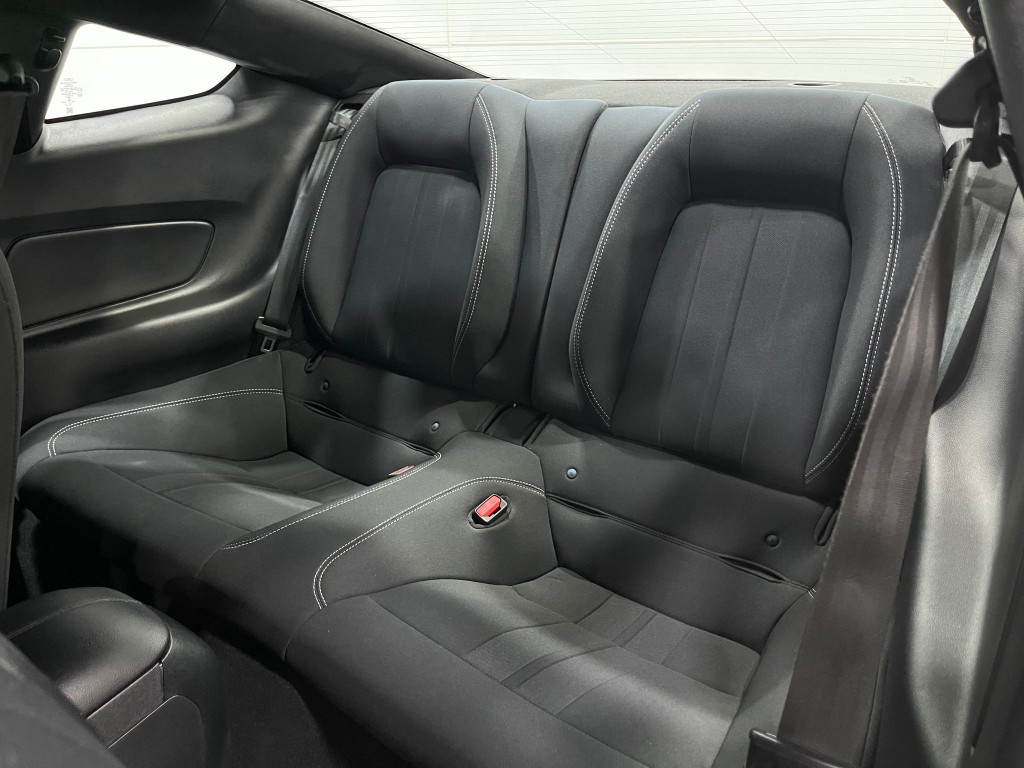 2021 Ford Mustang Image 29