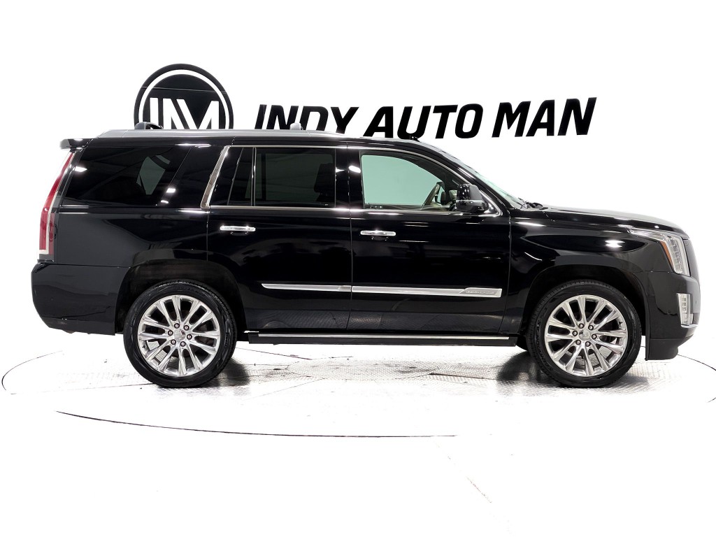 2019 Cadillac Escalade Image 3