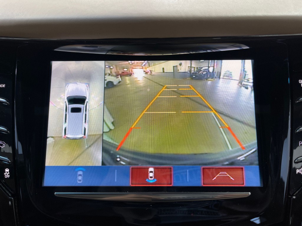 2019 Cadillac Escalade Image 11