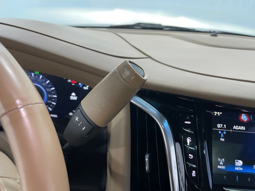 2019 Cadillac Escalade Image 30