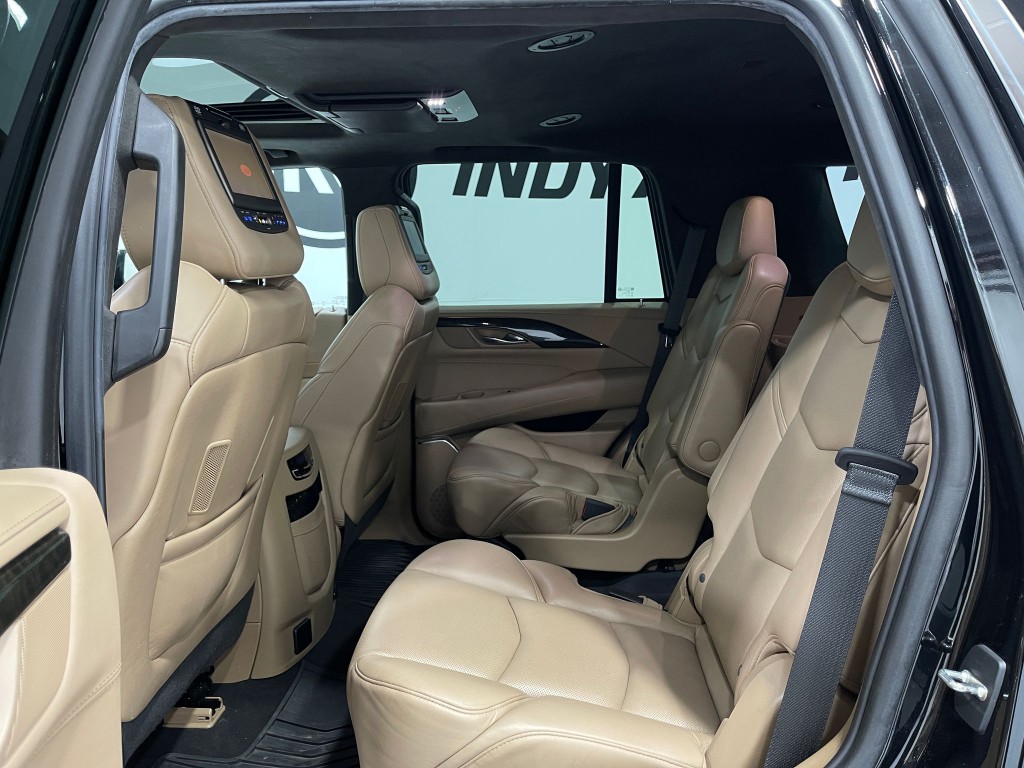 2019 Cadillac Escalade Image 31