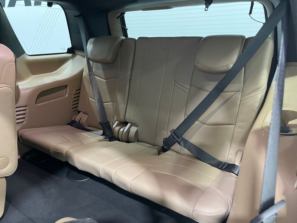 2019 Cadillac Escalade Image 32