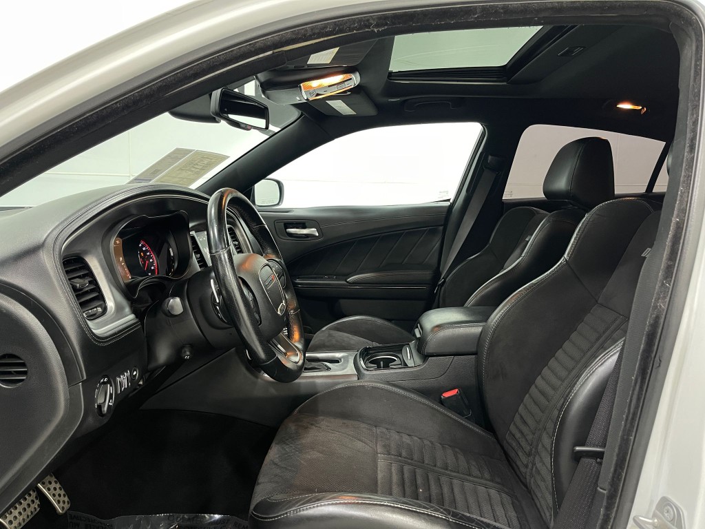 2019 Dodge Charger Image 12