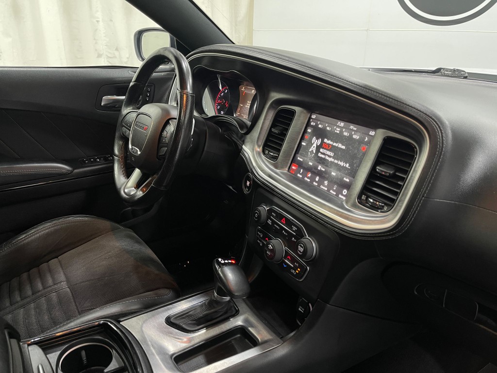 2019 Dodge Charger Image 19