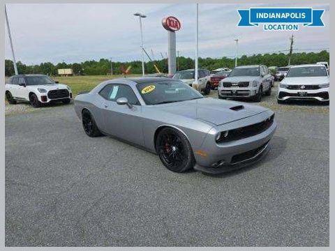 2018 Dodge Challenger Image 1