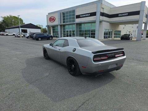 2018 Dodge Challenger Image 4