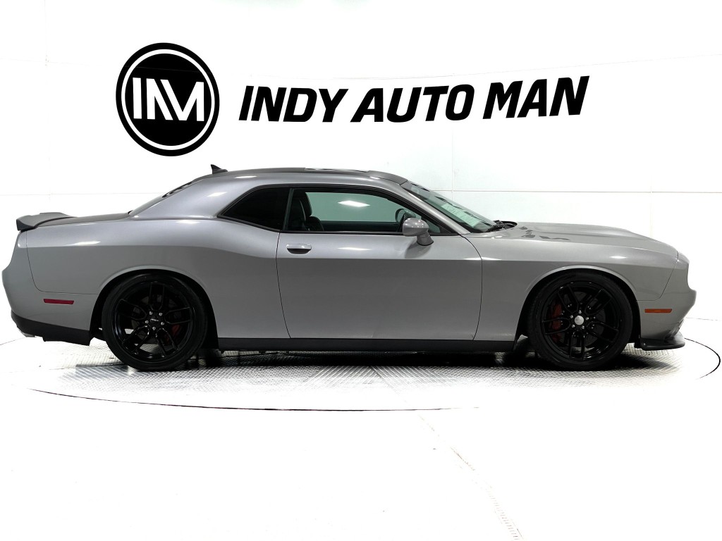 2018 Dodge Challenger Image 3