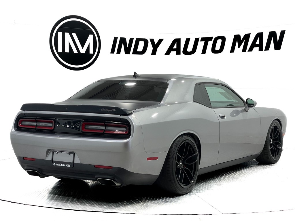 2018 Dodge Challenger Image 4