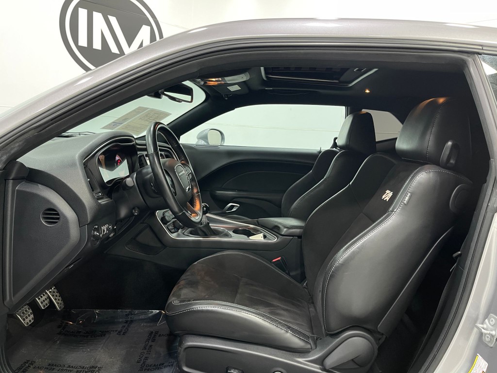 2018 Dodge Challenger Image 13