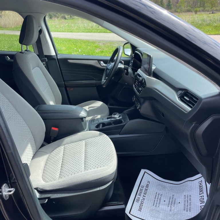 2021 Ford Escape Image 6