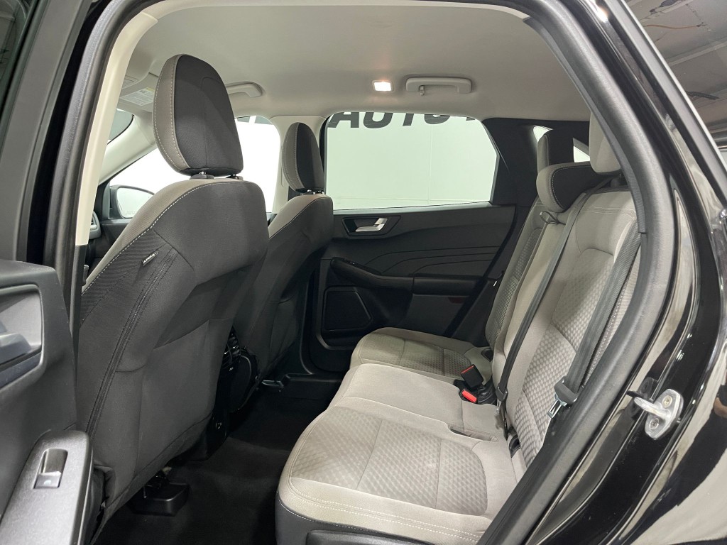 2021 Ford Escape Image 28