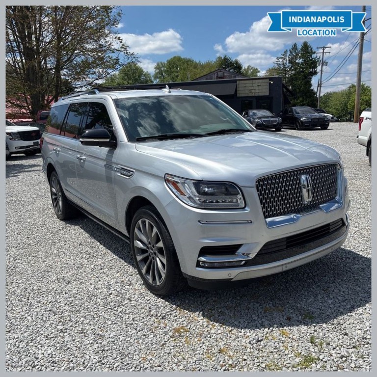 2019 Lincoln Navigator Image 1