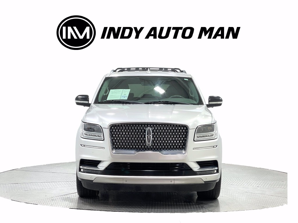 2019 Lincoln Navigator Image 9