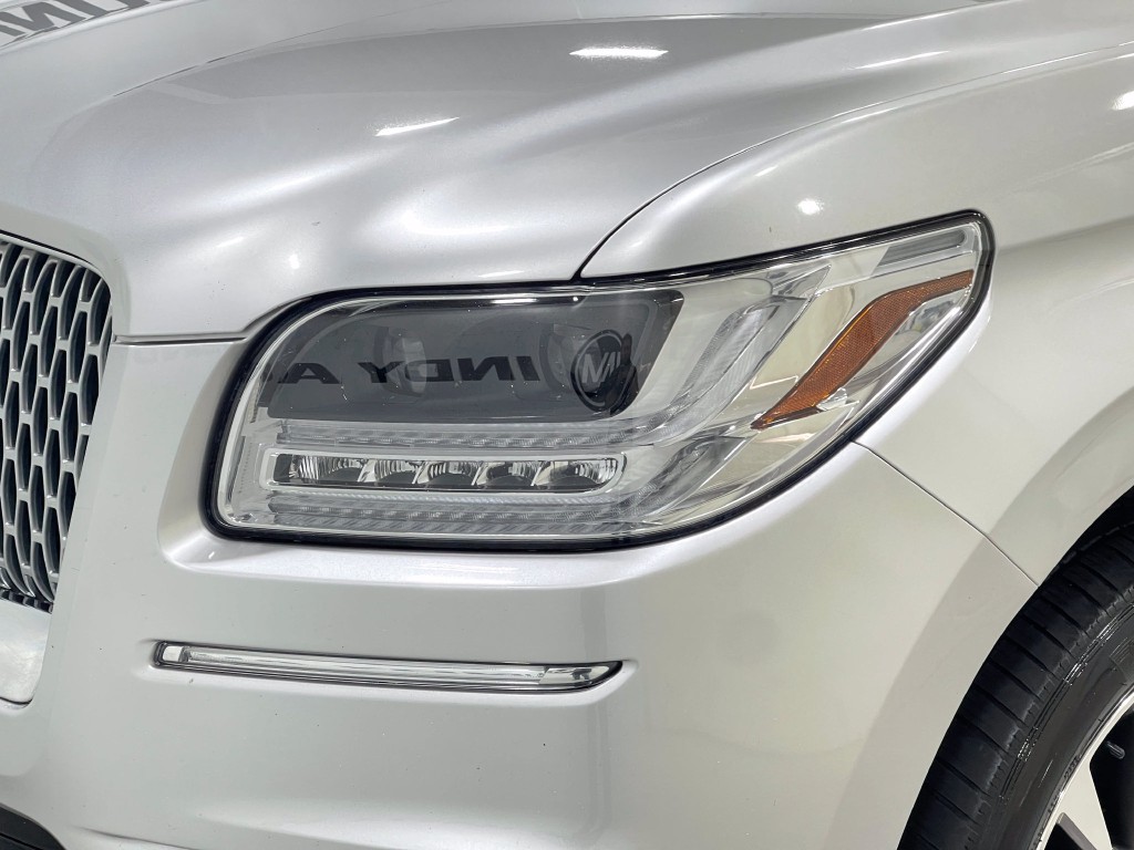 2019 Lincoln Navigator Image 34
