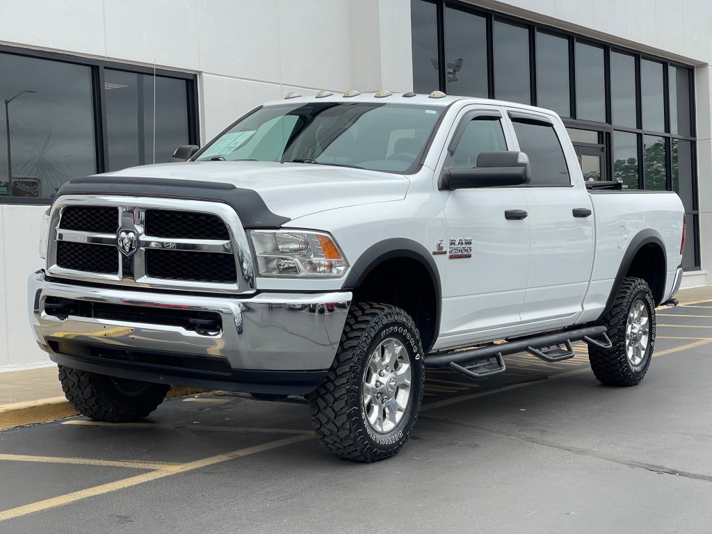 2018 RAM 2500 Image 4