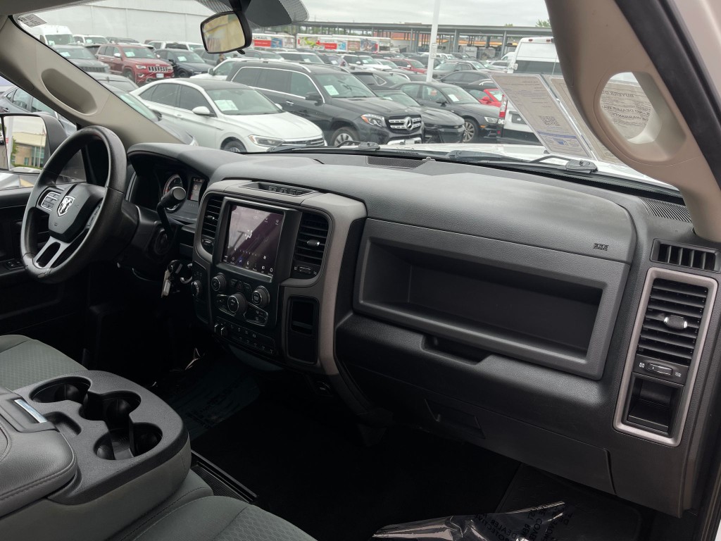 2018 RAM 2500 Image 16
