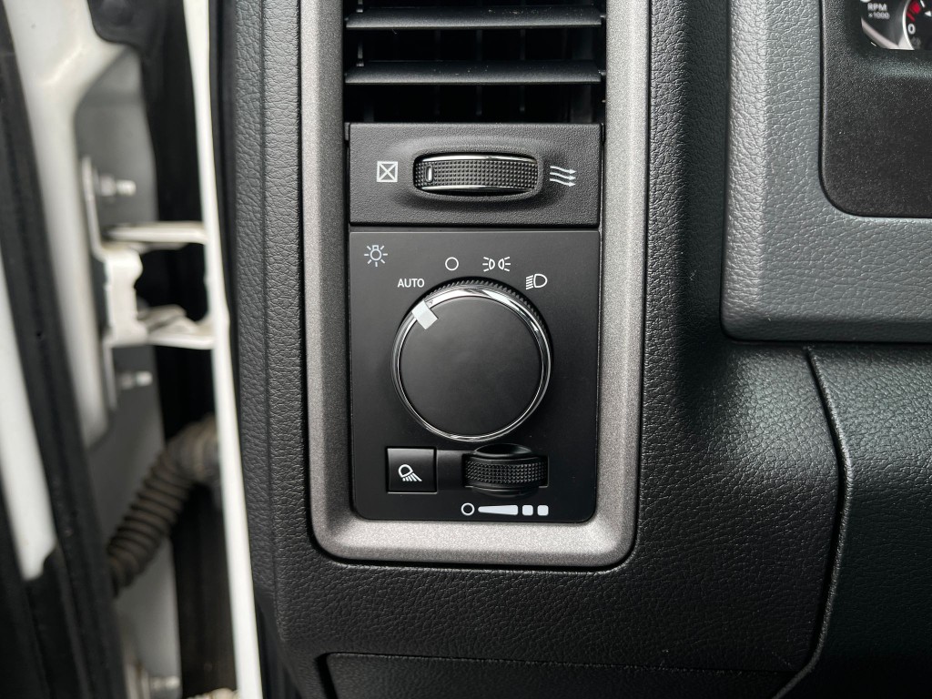 2018 RAM 2500 Image 18