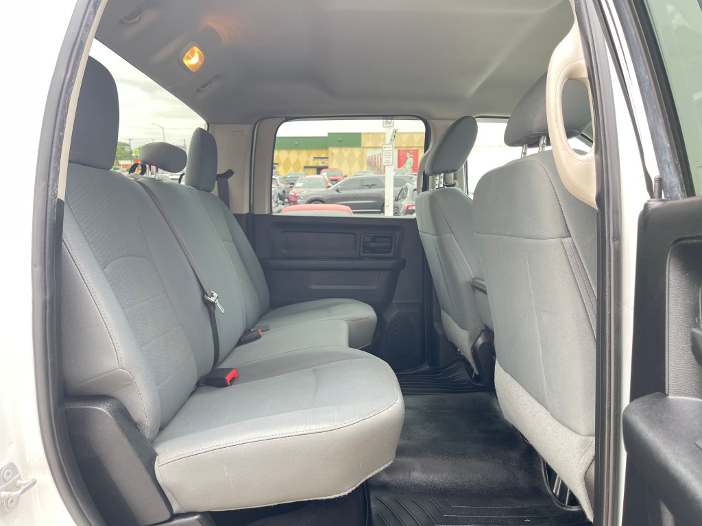 2018 RAM 2500 Image 28
