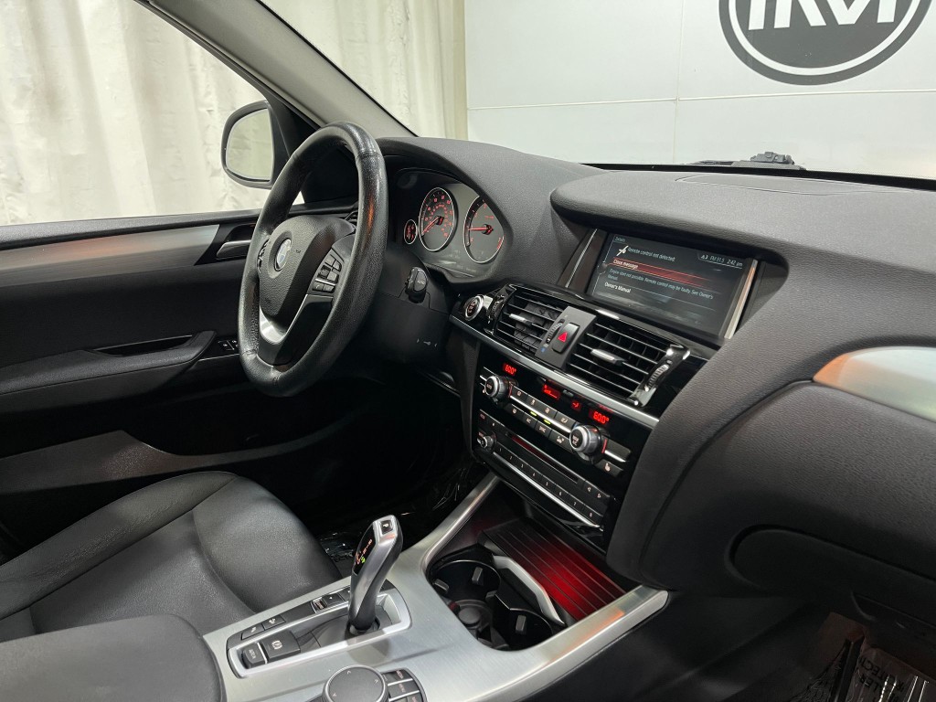 2017 BMW X3 Image 20