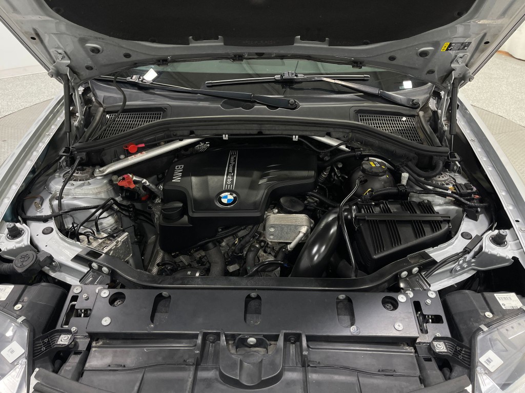 2017 BMW X3 Image 27