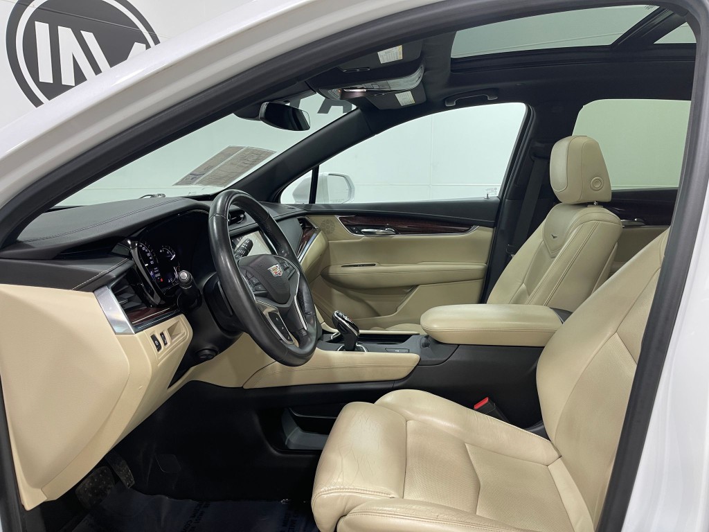 2017 Cadillac XT5 Image 13