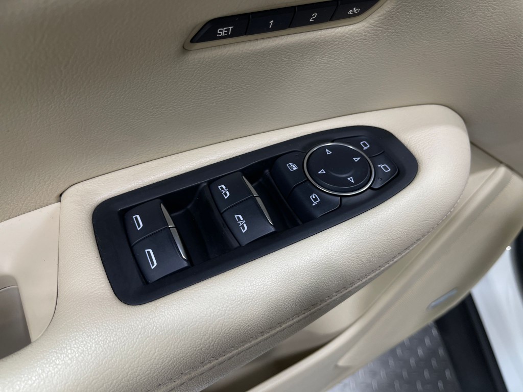 2017 Cadillac XT5 Image 16